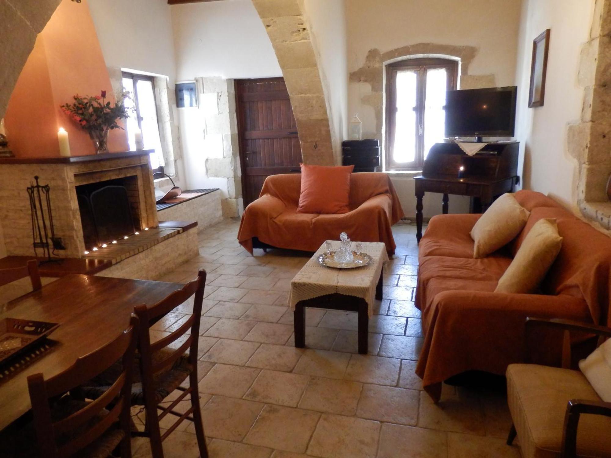Mouri Villa Mourion  Buitenkant foto