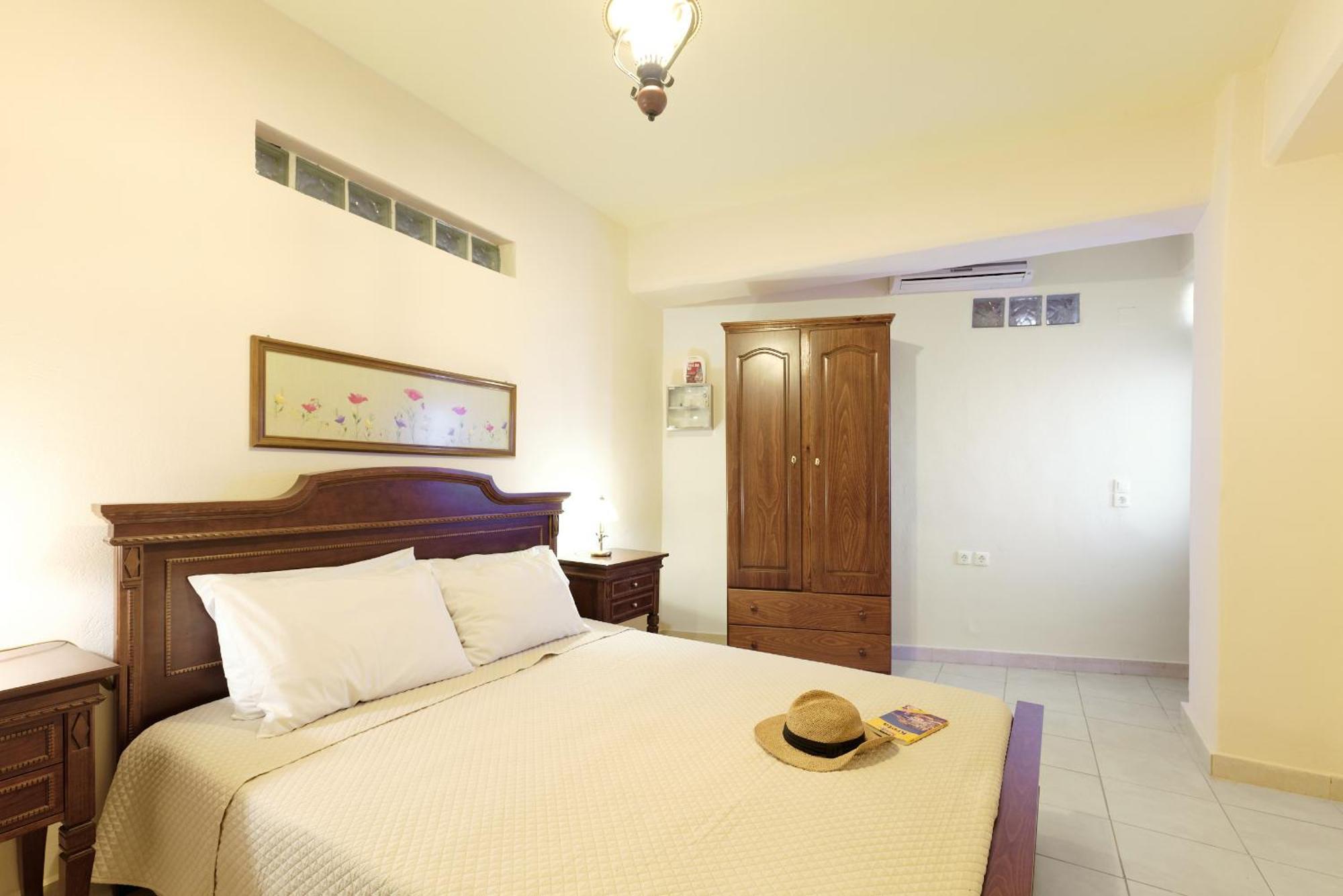 Mouri Villa Mourion  Buitenkant foto