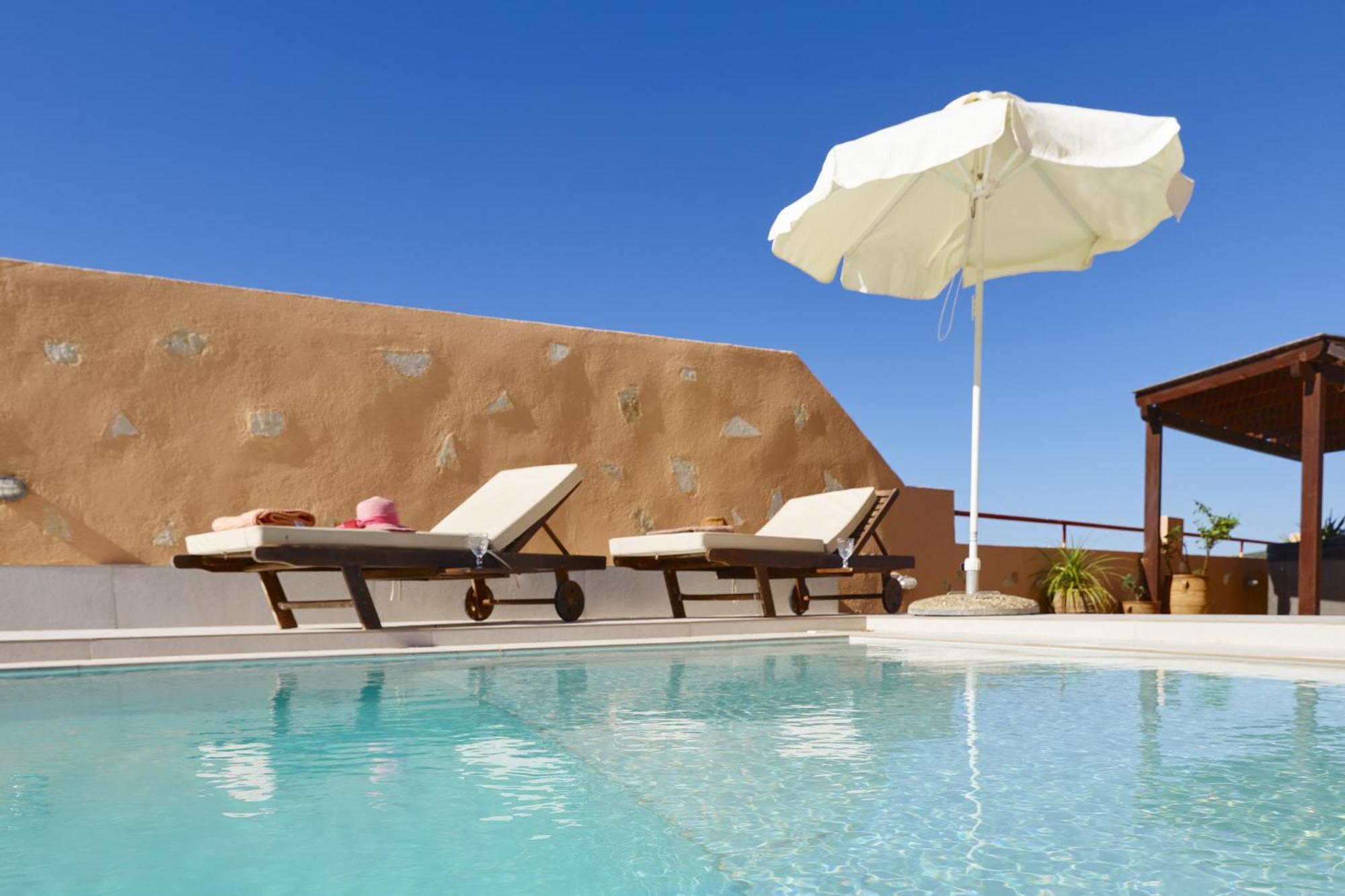 Mouri Villa Mourion  Buitenkant foto
